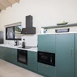 Villa Selena Kateleios