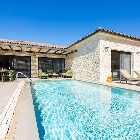 Villa Selena Katelios